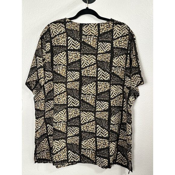 TR Bentley Plus Women’s Brown Black Beige Short Sleeve Button Up Top Size 18W - Picture 2 of 5
